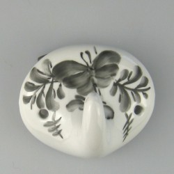 Håndmalet enkelt knage (model A) i porcelæn med dekoration Sommerfugl