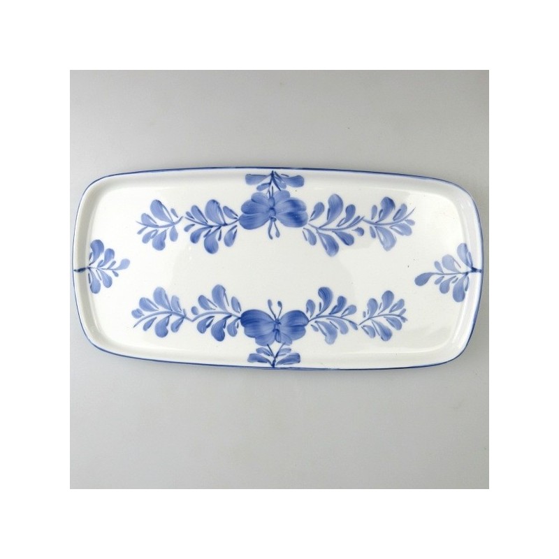 23 x 11,5 cm - Lille serveringsfad / tapasfad i håndmalet porcelæn med blåt Sommerfugle-motiv