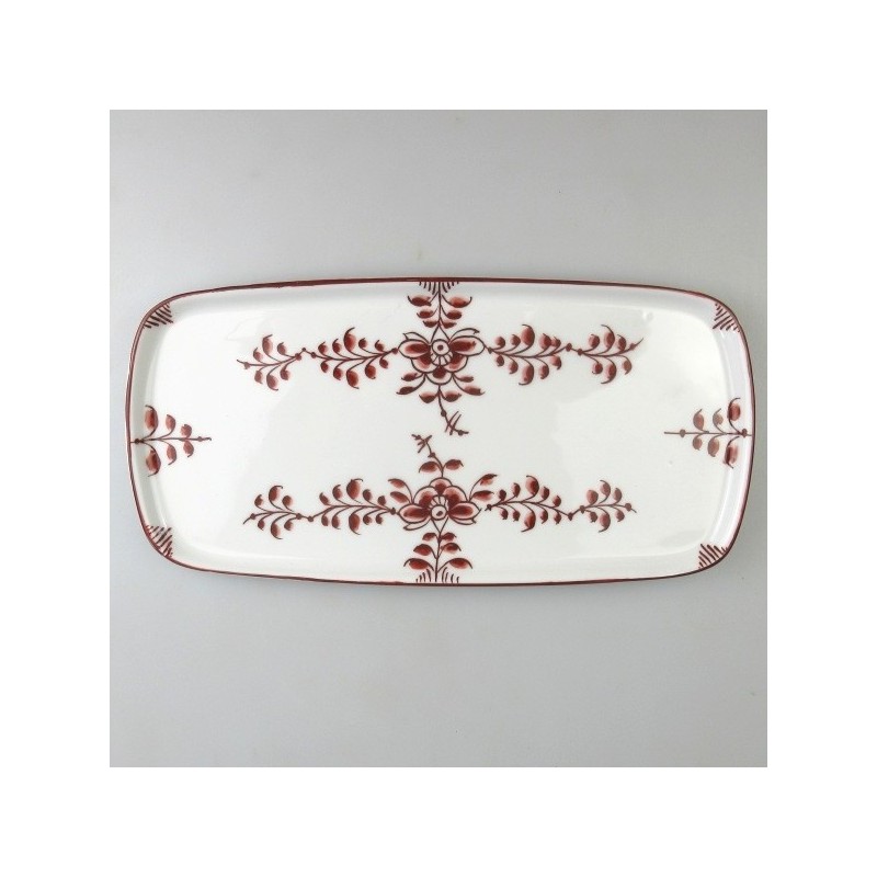 23 x 11,5 cm - Lille serveringsfad / tapasfad i håndmalet porcelæn med bordeaux Nostalgi-mønster