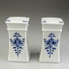 Salt og peber sæt, firkantet, i porcelæn med håndmalet dekoration Nostalgi