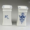 Salt og peber sæt, firkantet, i porcelæn med håndmalet dekoration Nostalgi