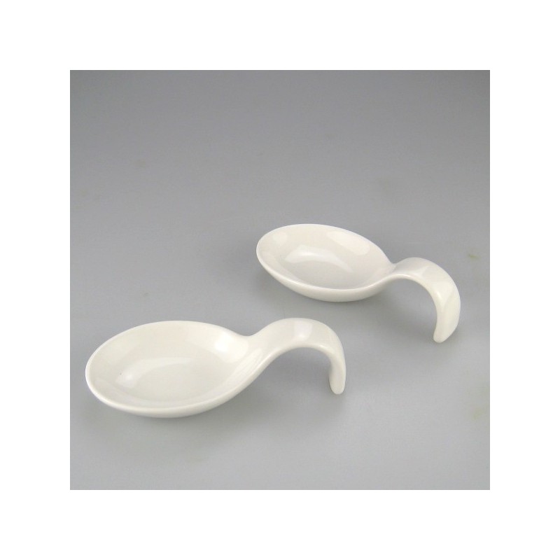 Ske i hvidt porcelæn til appetizers, tapas, delikatesser, smagsprøver og salt